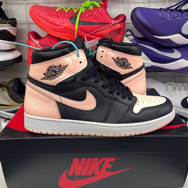 tx/全新44码原盒/aj1黑粉脚趾/555088-081/篮球鞋