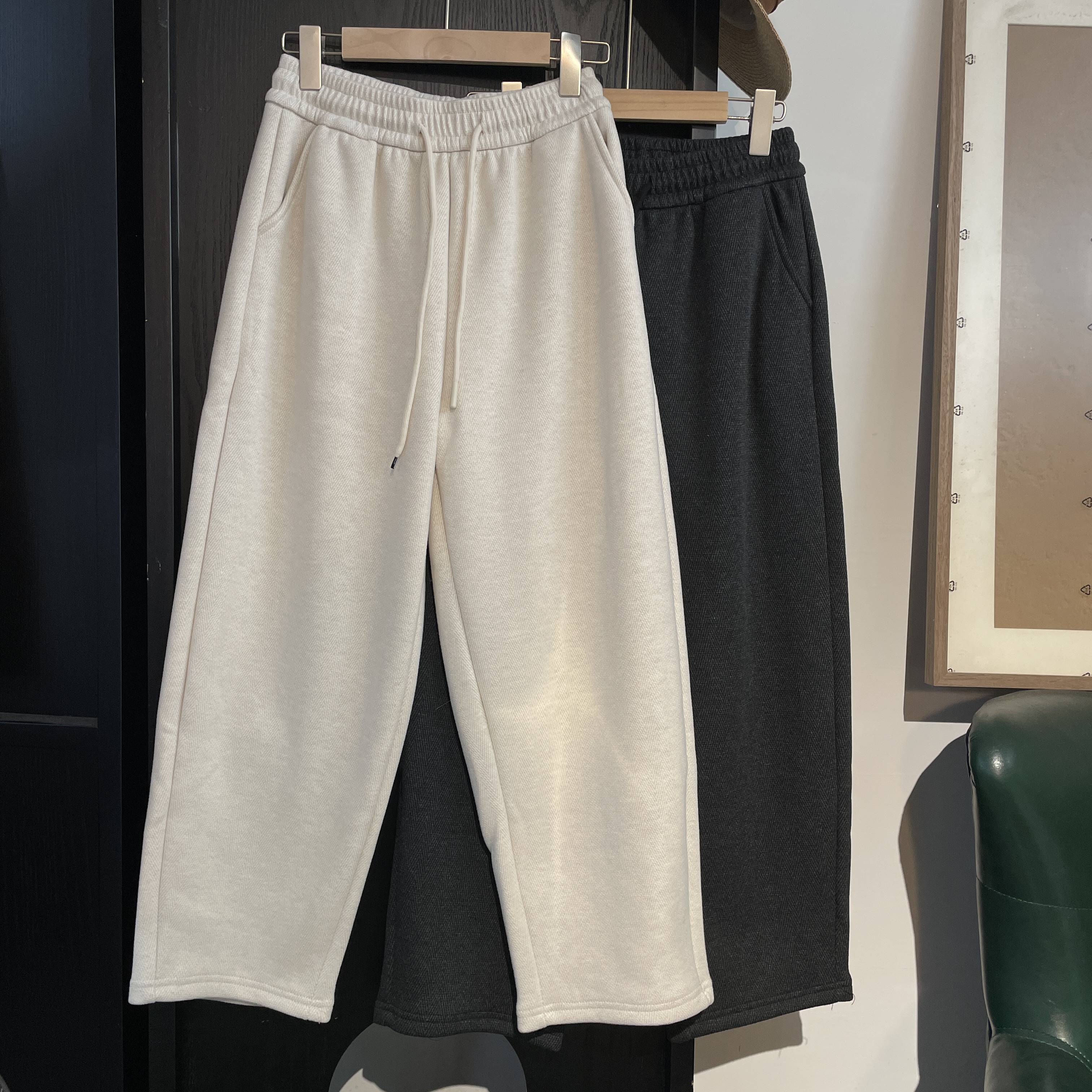 我喜欢你·遮胯显瘦小个子款人字纹加厚保暖休闲裤