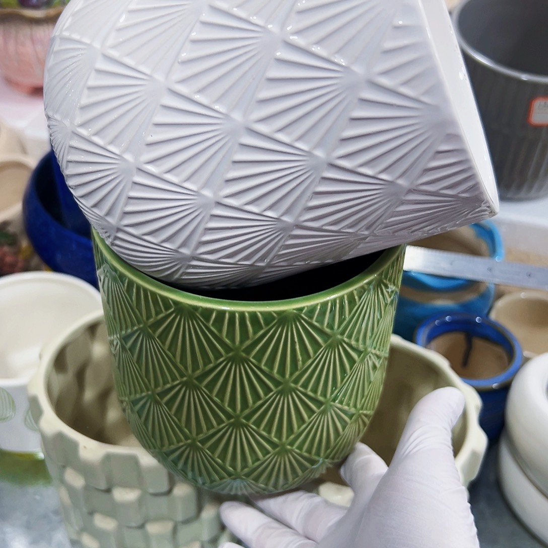 有孔，外贸尾单陶瓷花盆凑单10米包邮