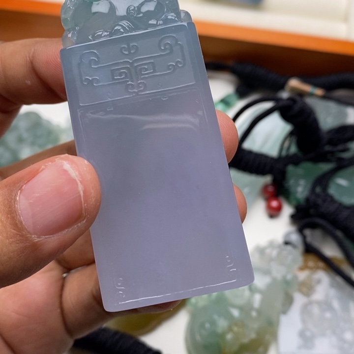 定制翡翠未镶嵌了***见
