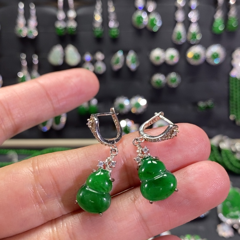 【闪购商品】翡翠耳饰银S925镀金镶嵌