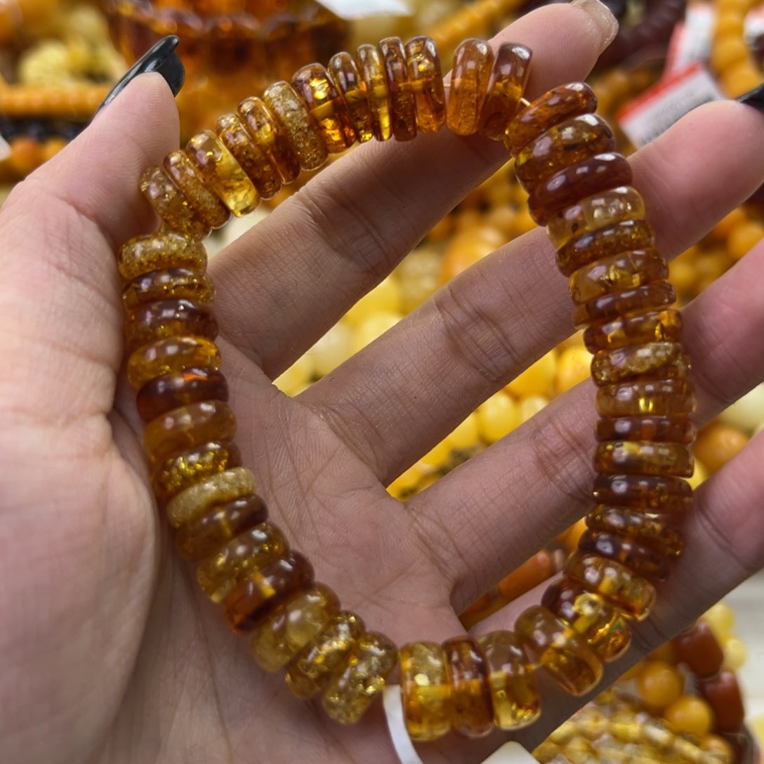 琥珀珠宝奇石未镶嵌