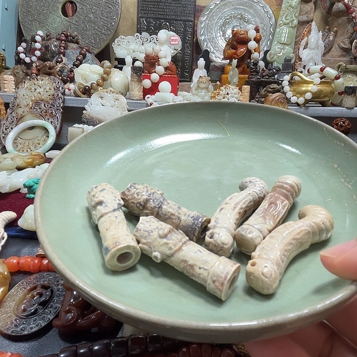 神***秘瓷片哈哈哈哈哈哈哈哈哈哈哈