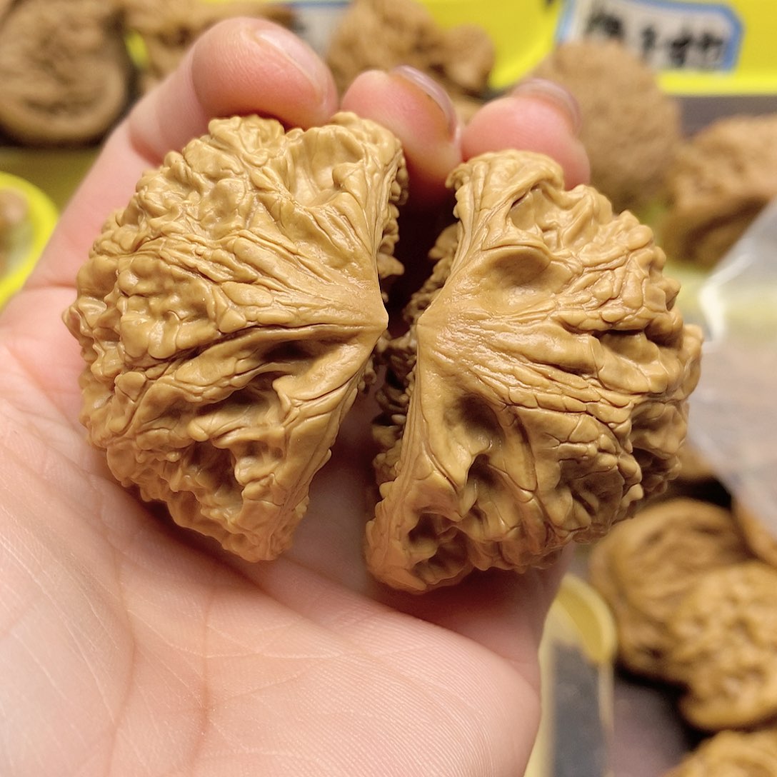 文玩核桃吊坠蛇王47