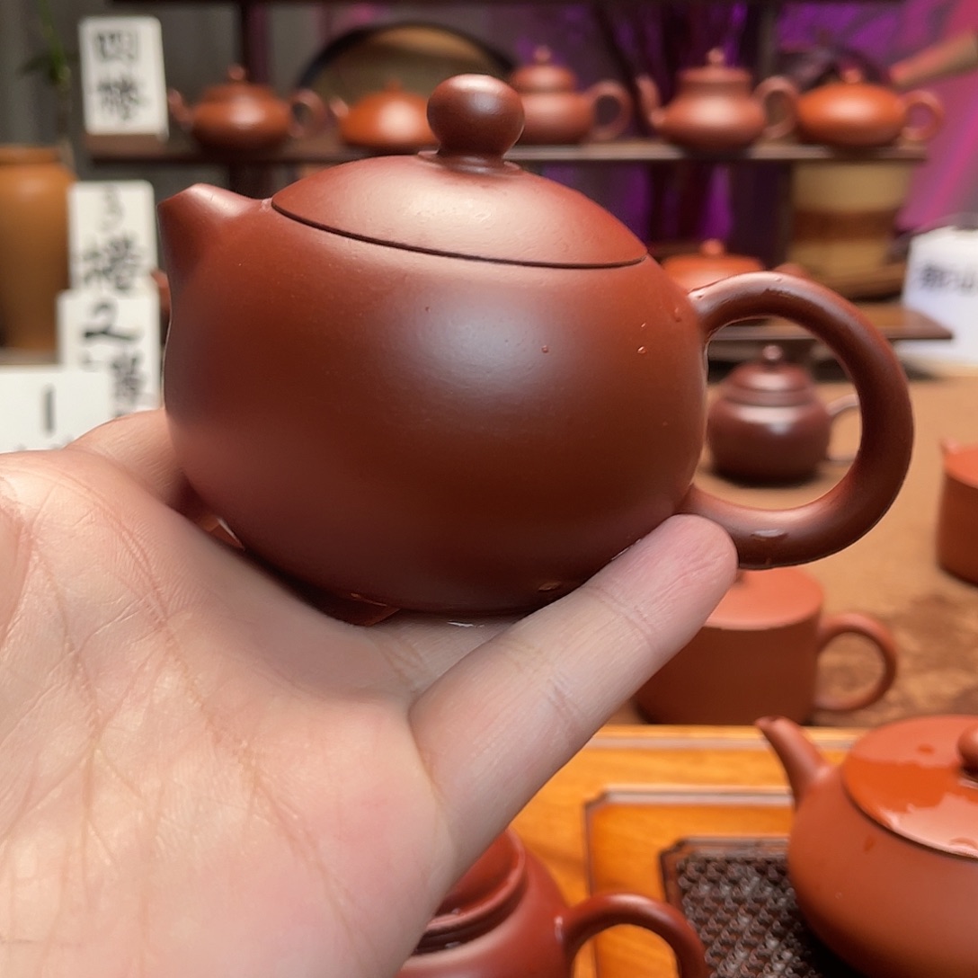 紫砂茶壶坐****论潮州西施Y