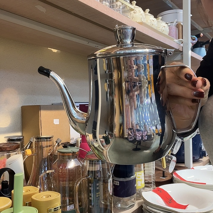 金属白钢油壶vvbjkkkjh