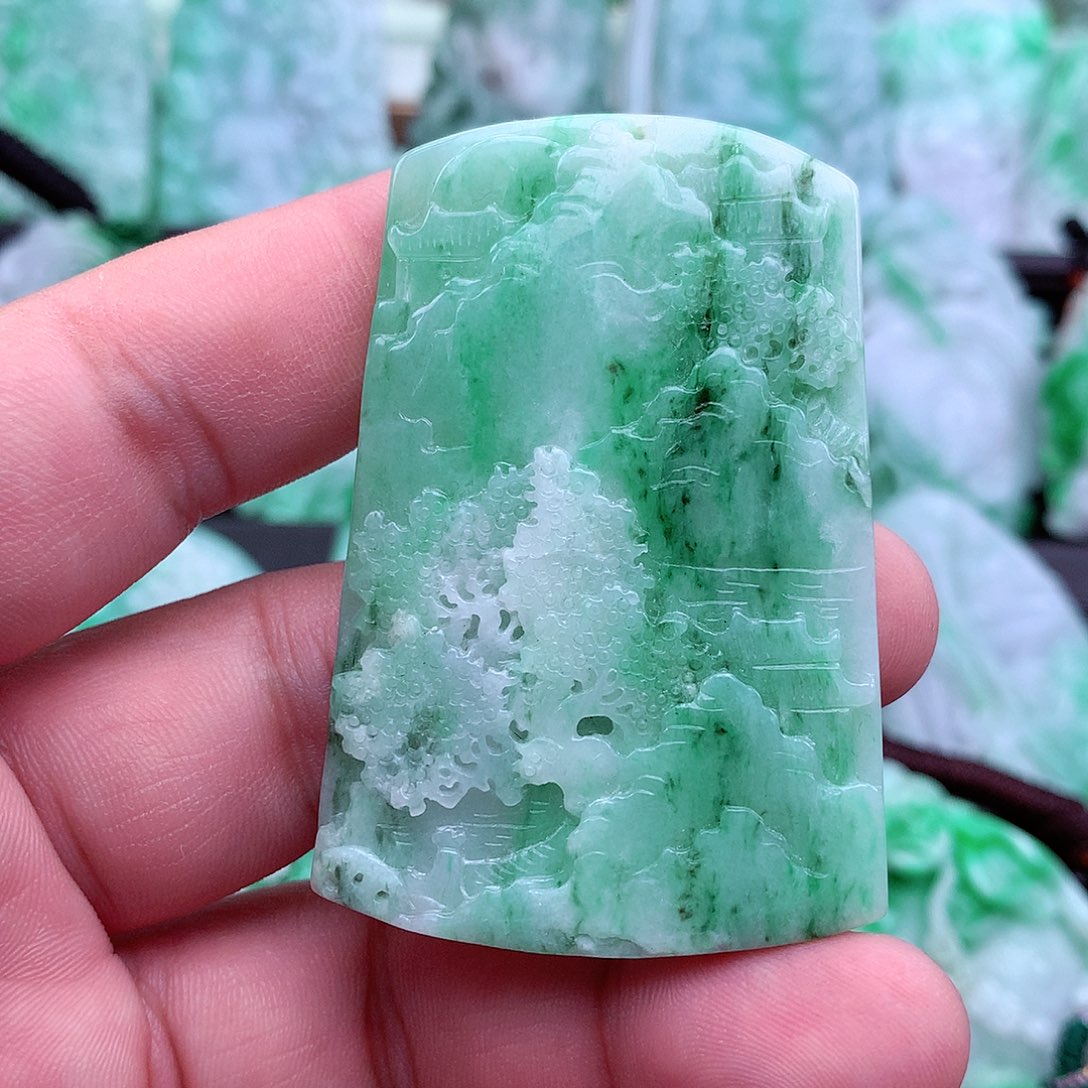 翡翠吊坠(不含链)未镶嵌