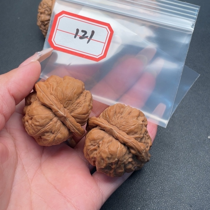 肆***E把件文玩核桃蛤蟆