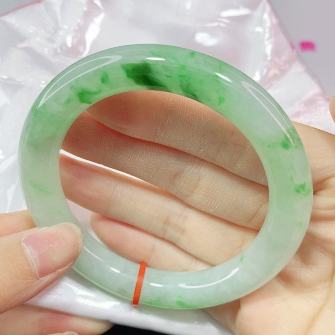 未镶嵌手镯翡翠55.8圆条
