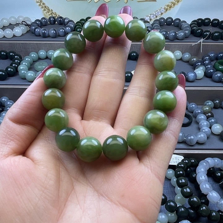 和田玉未镶嵌手链