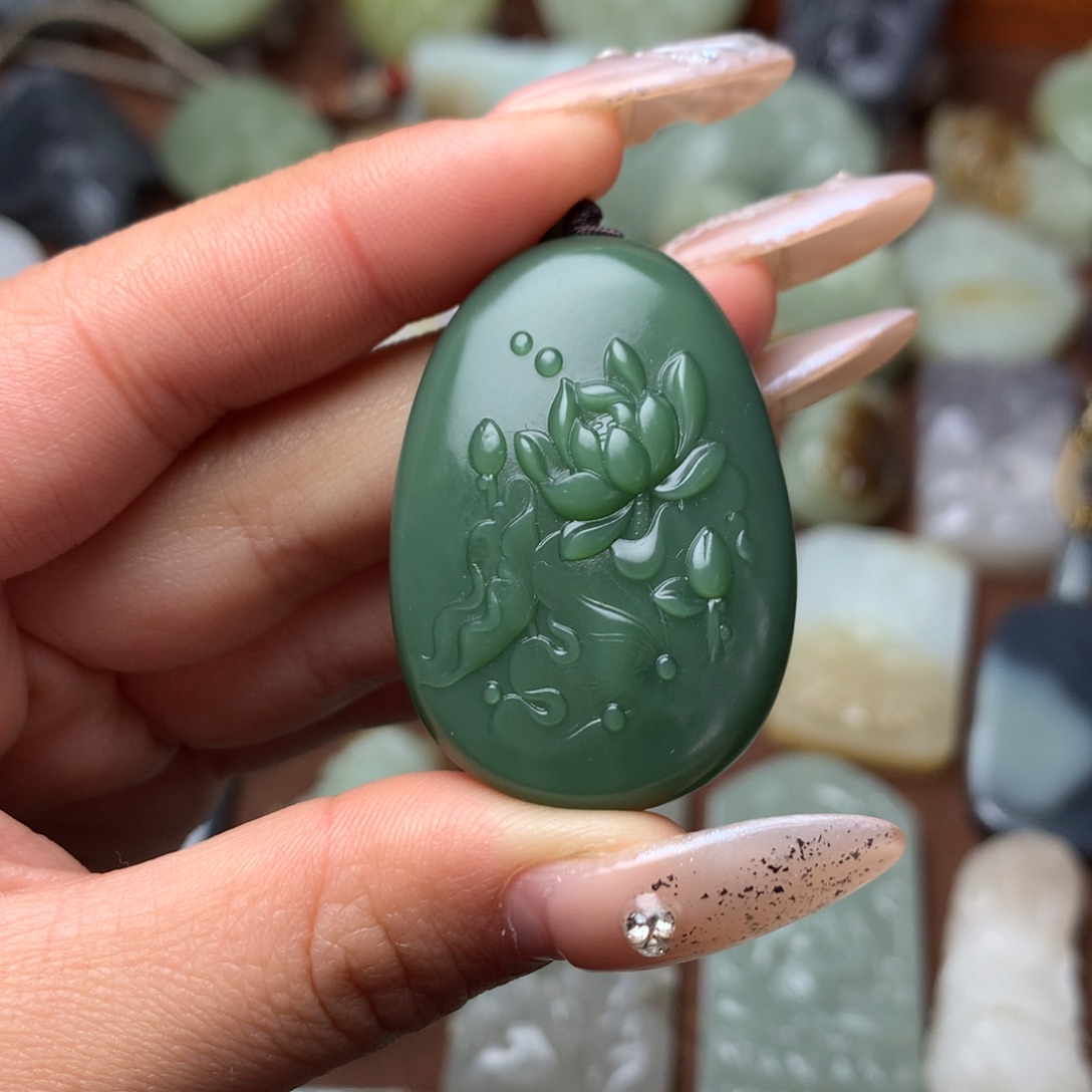 和田玉挂件未镶嵌