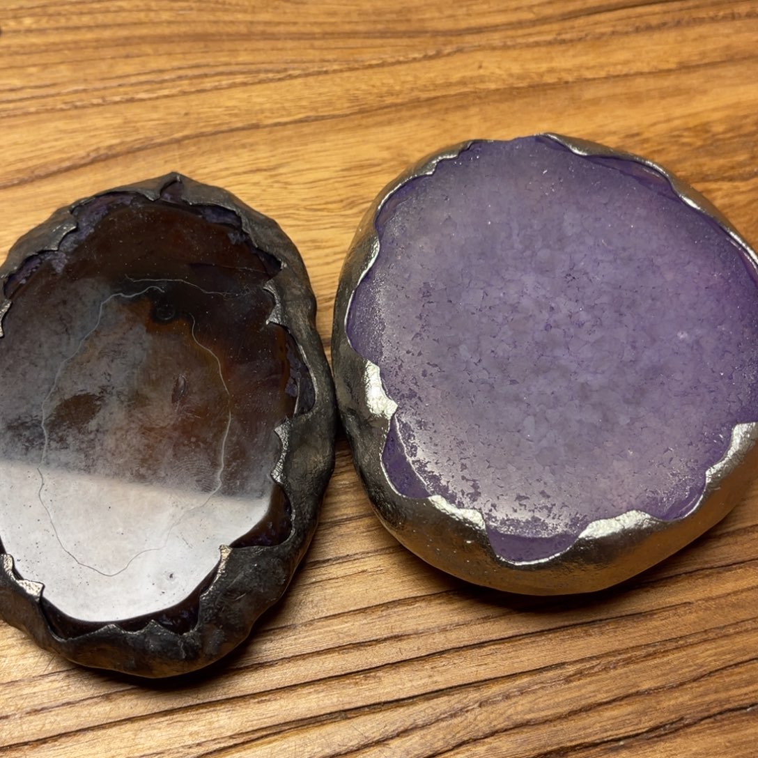 戈***g足锡包玛瑙盖置……………………