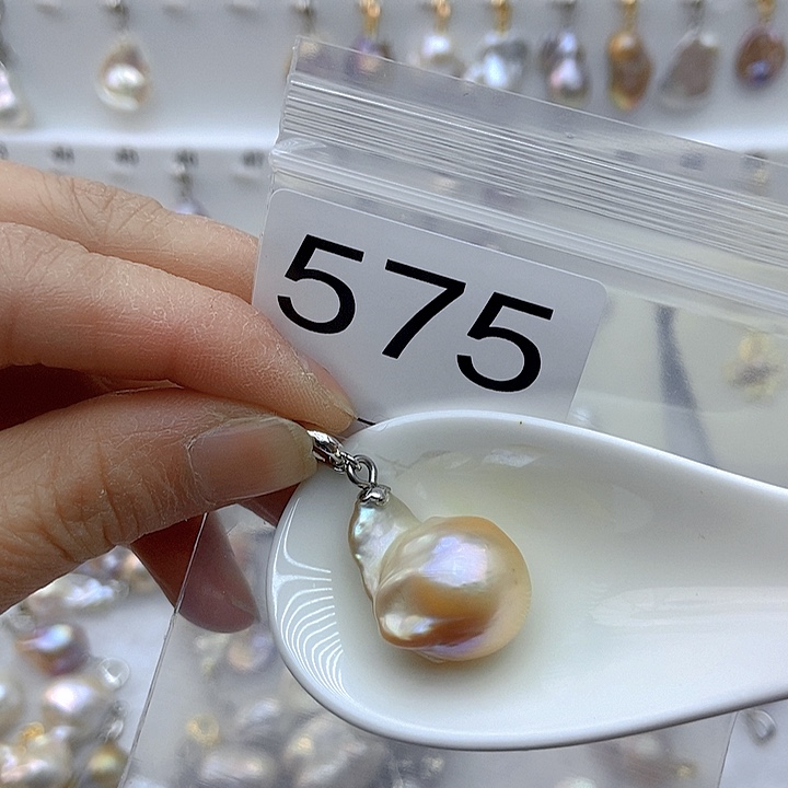 淡水珍珠颈饰银S925镶嵌