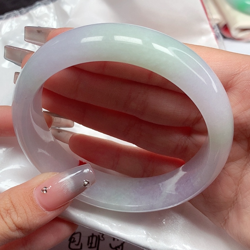 【闪购商品】翡翠手镯未镶嵌63圈