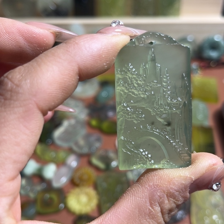 蛇纹石玉合金颈饰