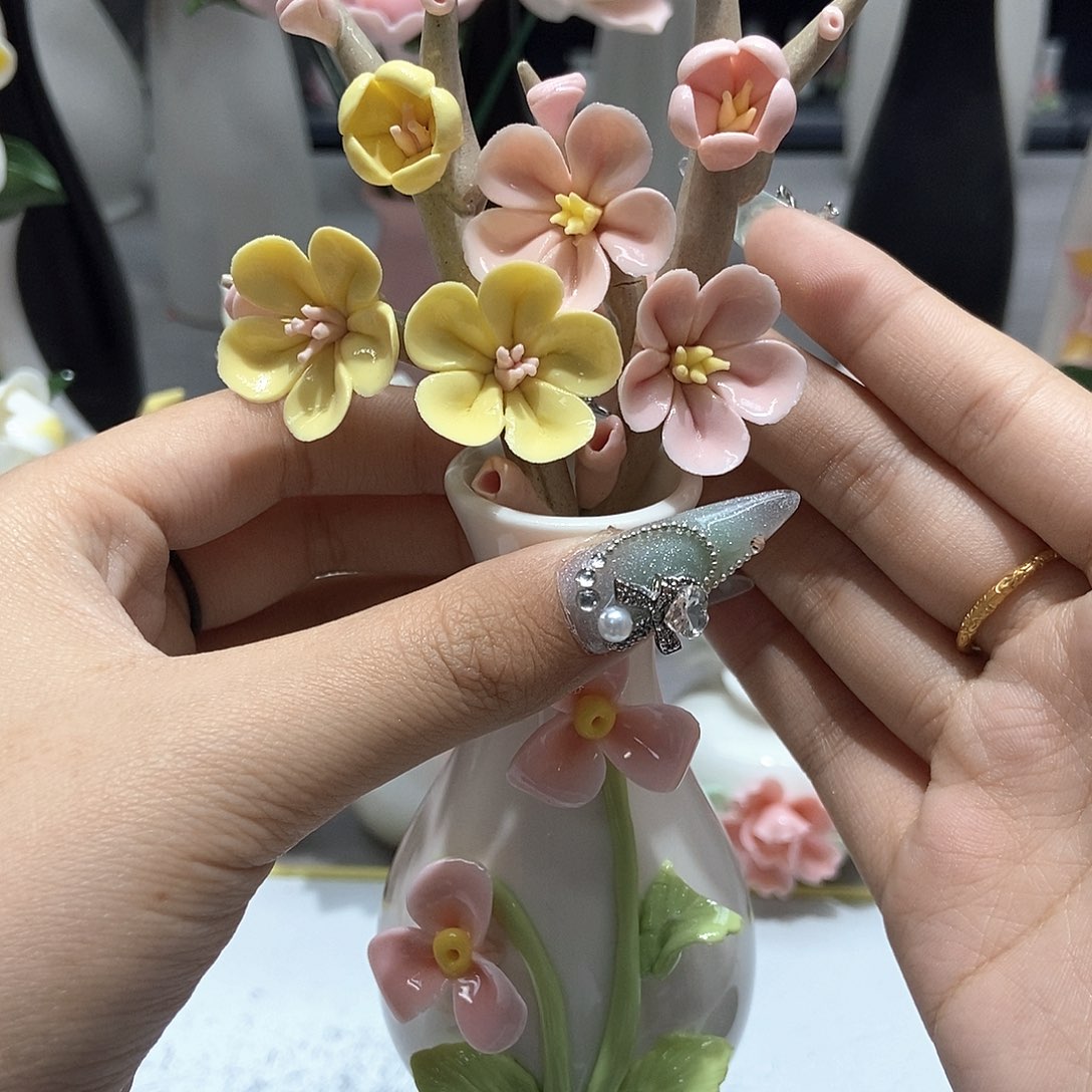 陶瓷设计风格现代