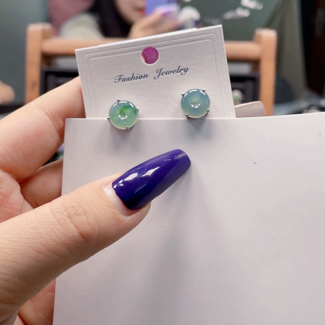 翡翠未镶嵌颈饰天然翡翠Ａ货