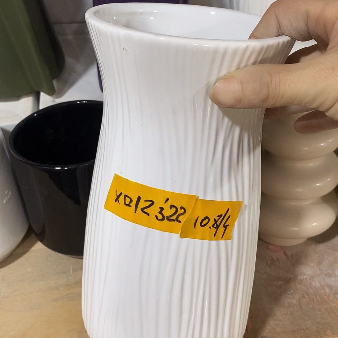 杯子陶盆有孔 瑕疵介意勿拍
