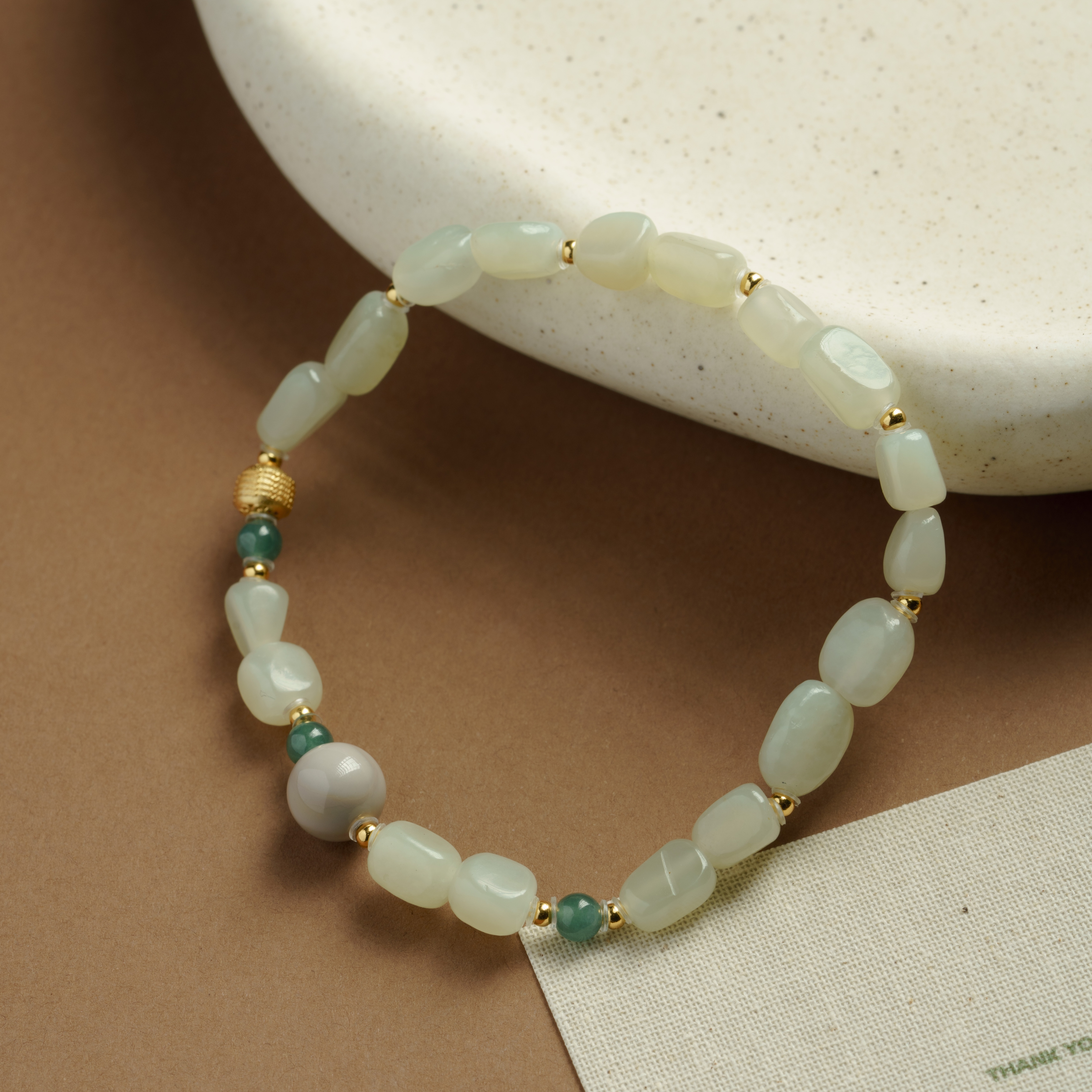 【紫藤花园】和田玉晴水随形单圈手串