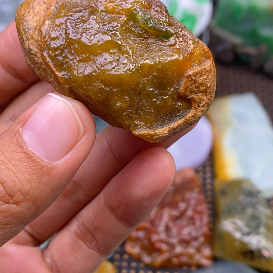 翡翠颈饰未镶嵌明*翡翠