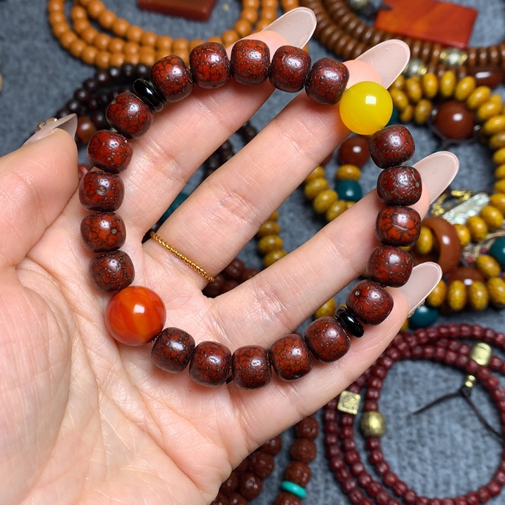 星月菩提吊坠菩提