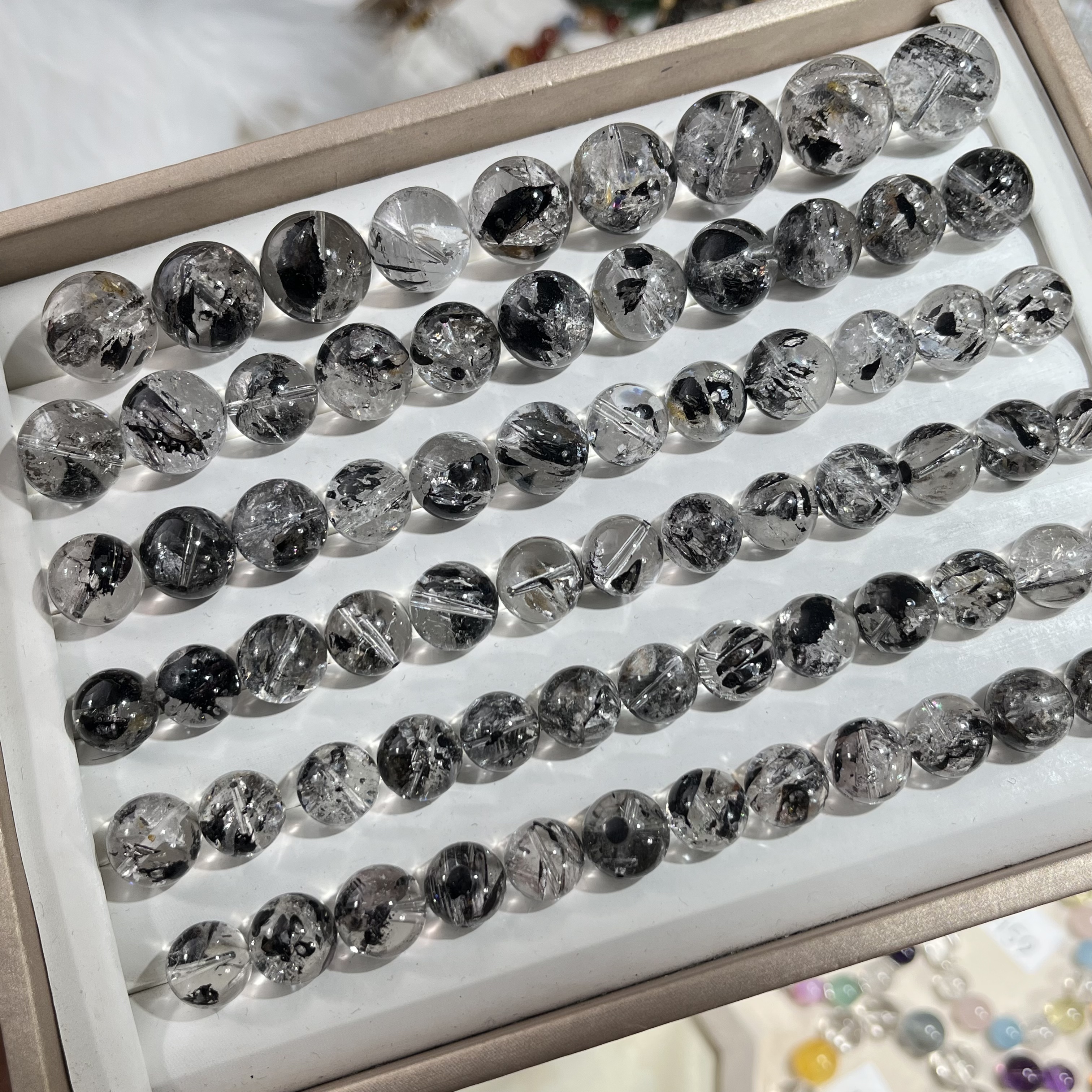 高品黑银钛闪灵钻水晶单珠