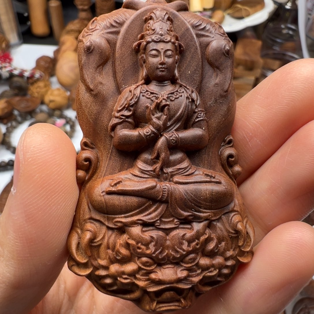 檀香木玉龙观音老山檀