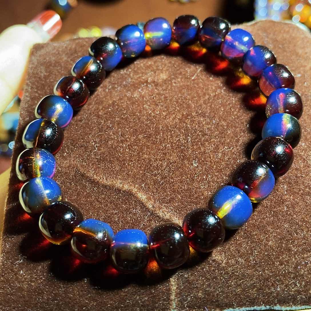 蓝珀裸石未镶嵌红蓝珀妖色约8.5老型毕业