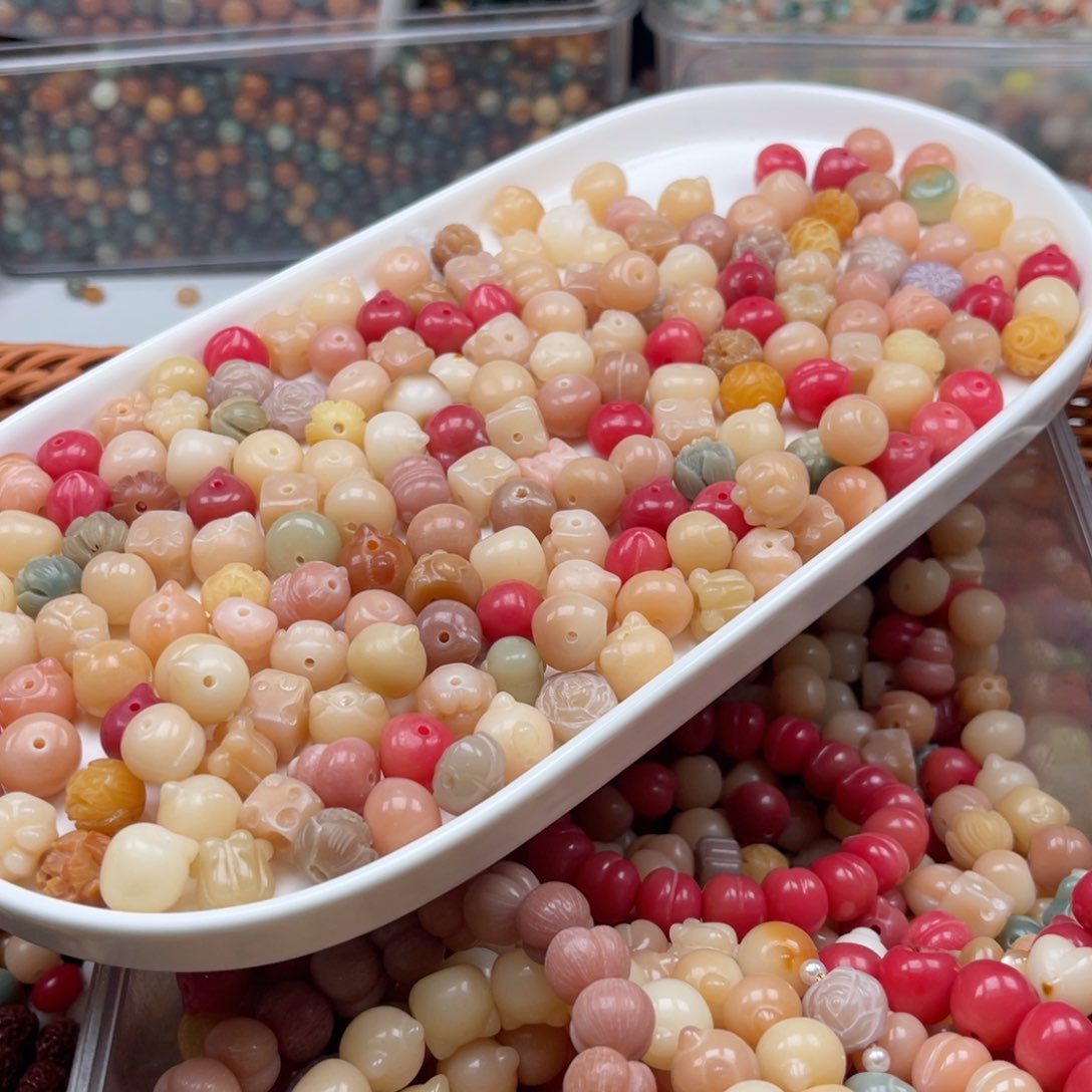 吊坠白玉菩提dx07/11-12mm/20颗雕刻混瑕