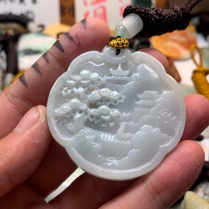 翡翠未镶嵌颈饰保真天然a货翡翠