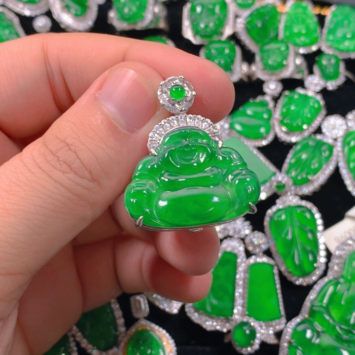 翡翠颈饰银S925镶嵌佛公