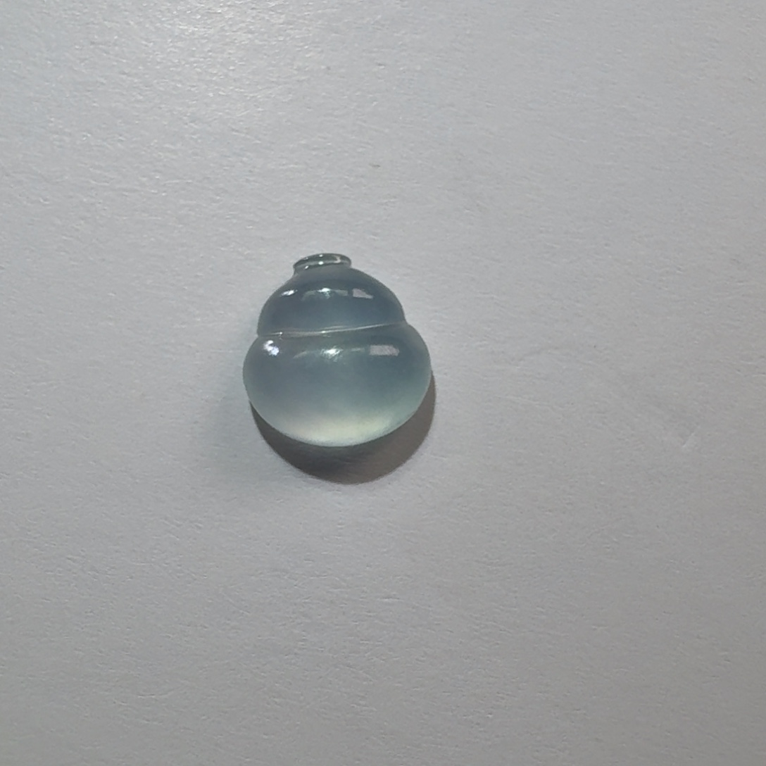 翡翠未镶嵌颈饰葫芦