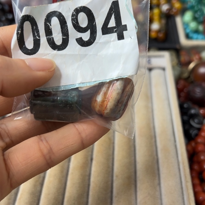 和田玉（糖玉）未镶嵌颈饰云***轻