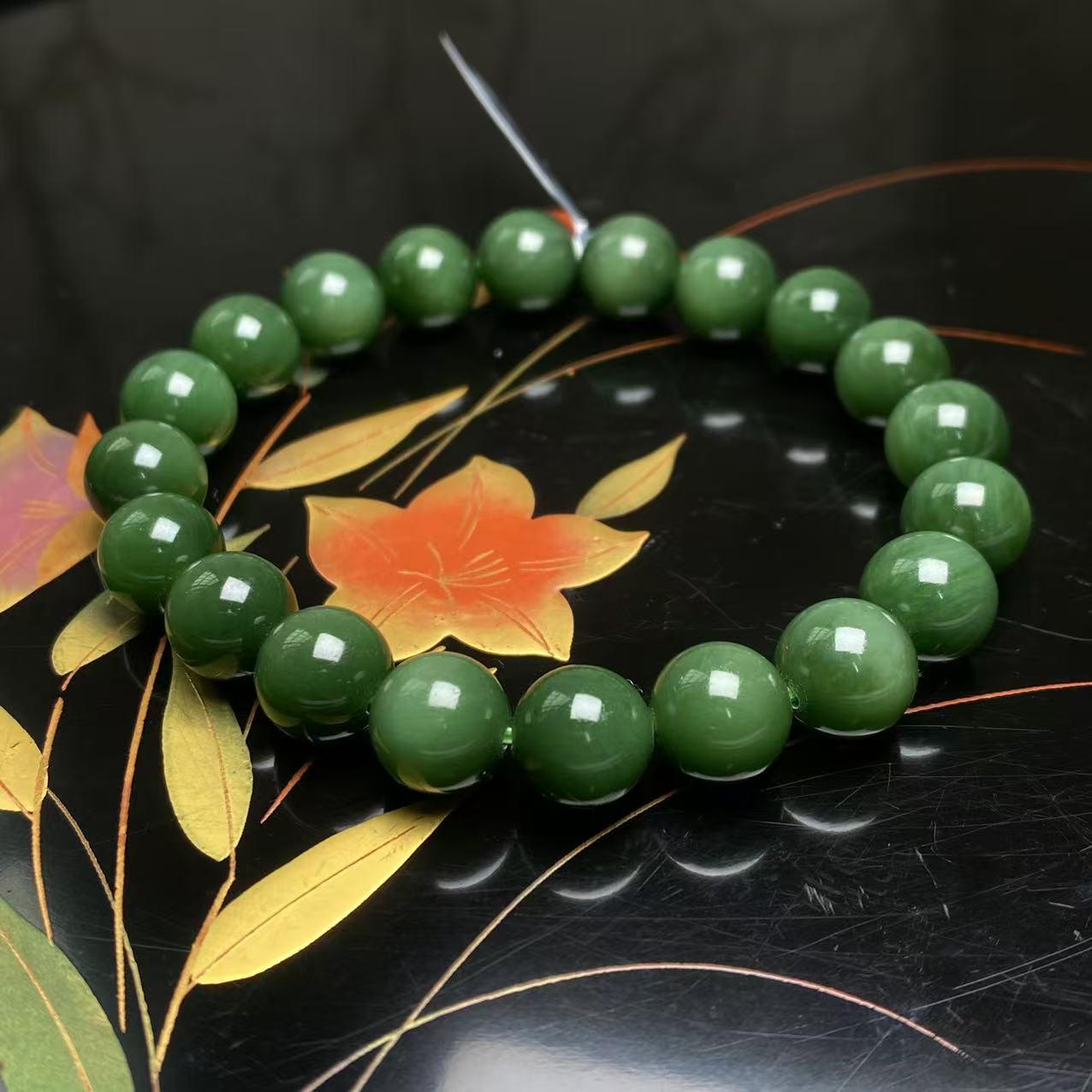 天然和田玉碧玉10mm手串微猫单圈精美手串