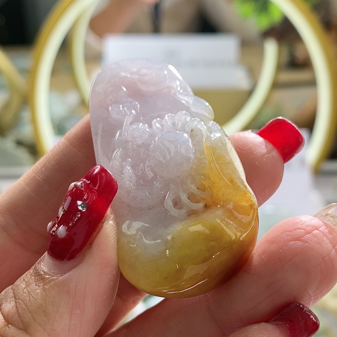 【闪购商品】翡翠颈饰未镶嵌螃蟹