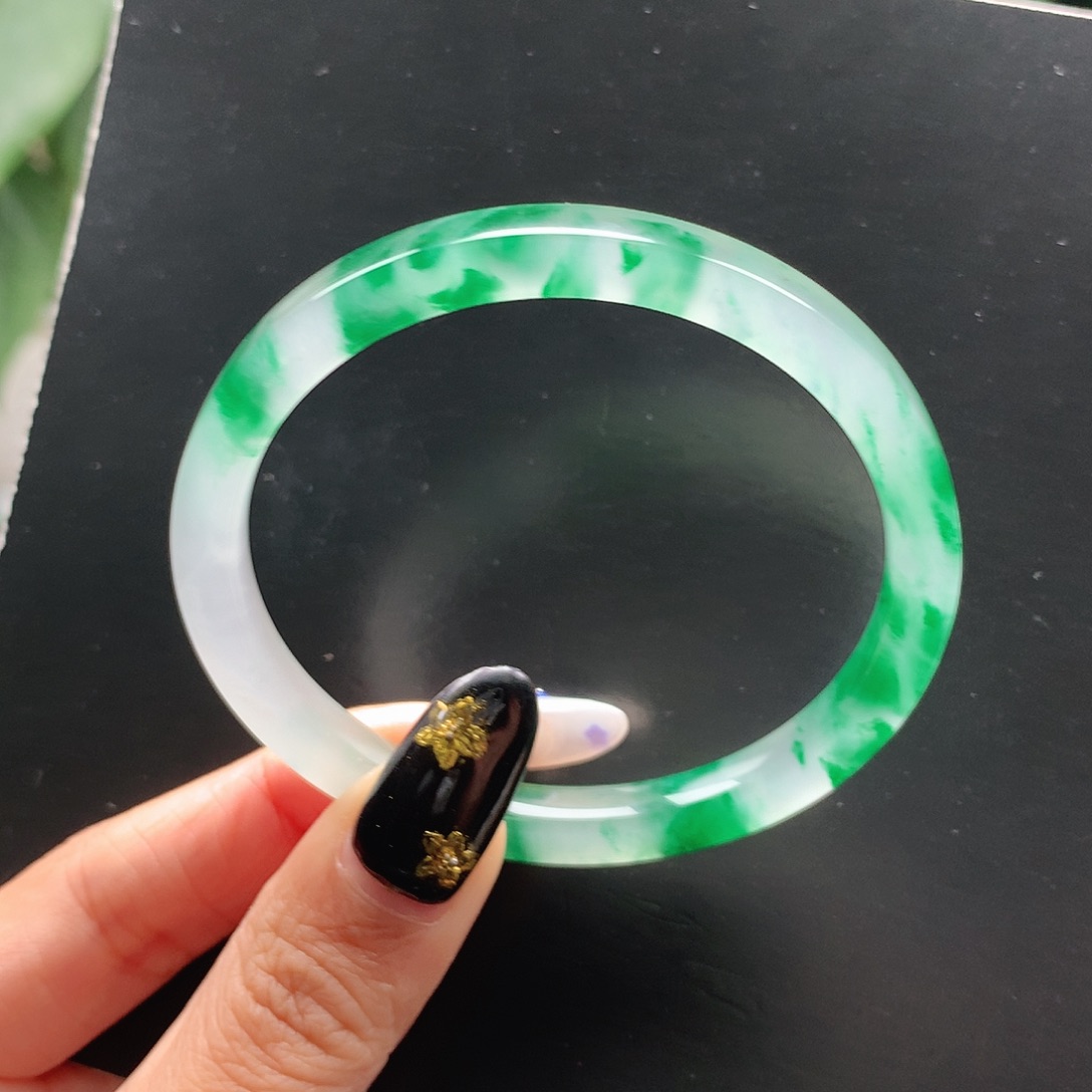 石英质玉未镶嵌手镯52