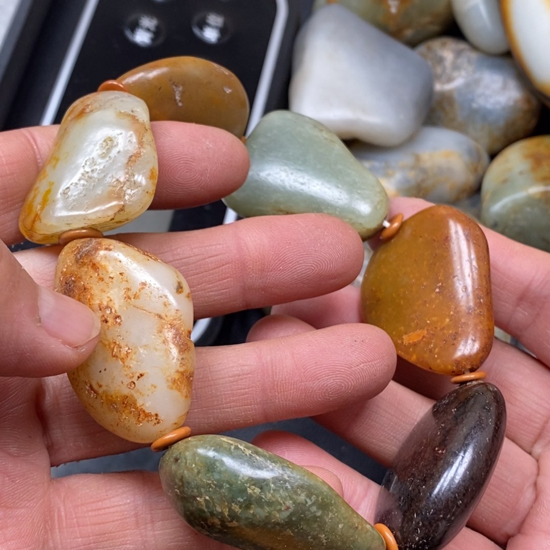 和田玉（糖玉）挂件未镶嵌