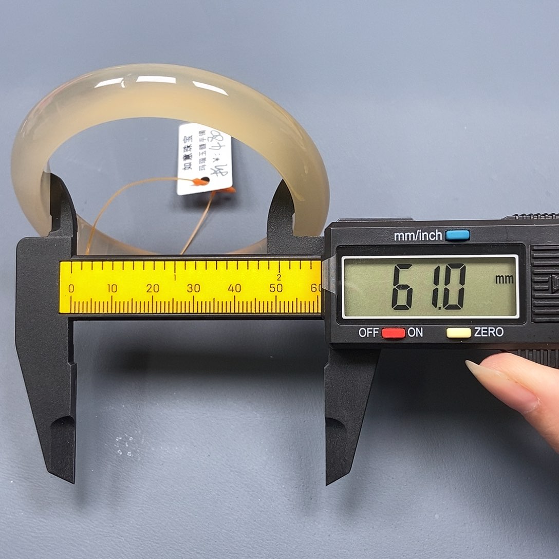 玛瑙/玉髓手镯未镶嵌728