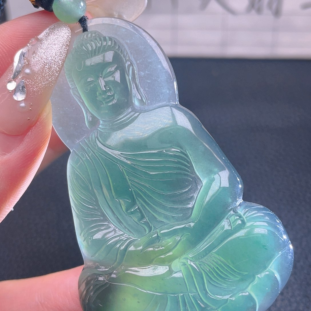 翡翠颈饰未镶嵌888888888888