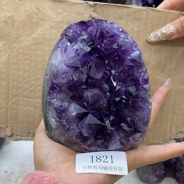 水晶大型摆件（非配饰）未镶嵌