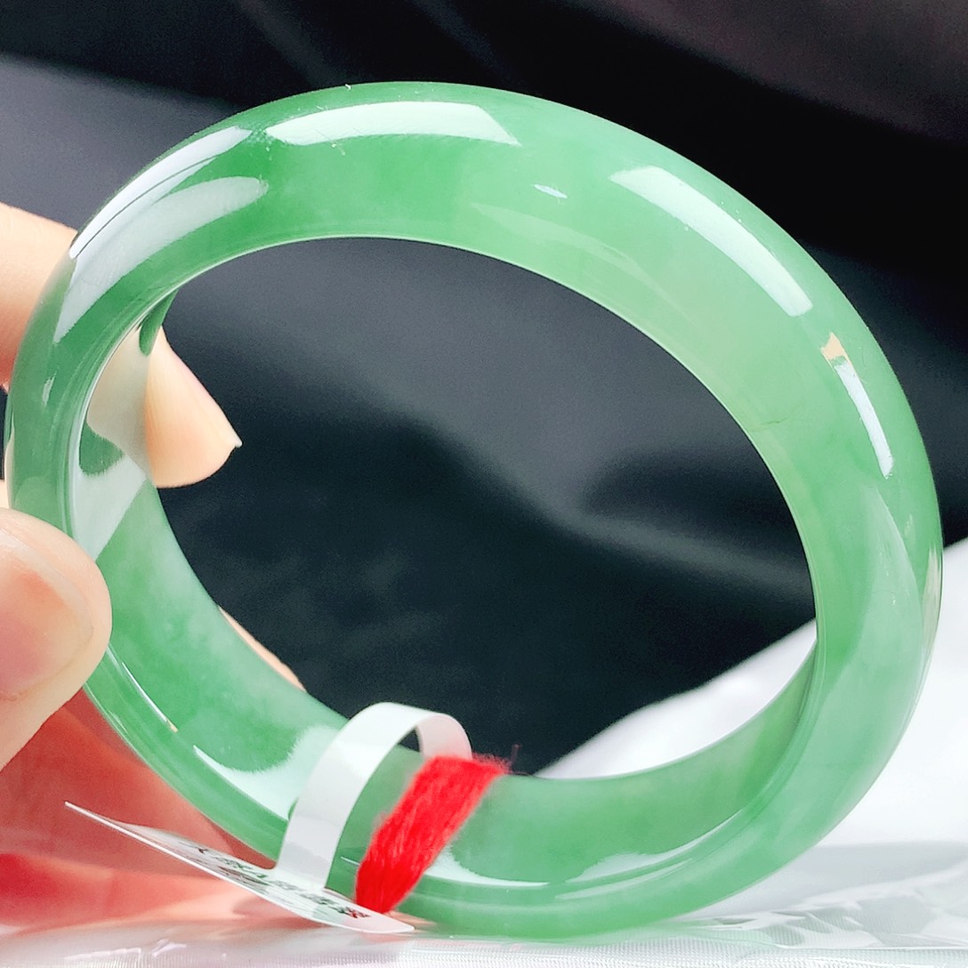 未镶嵌手镯翡翠58轮胎