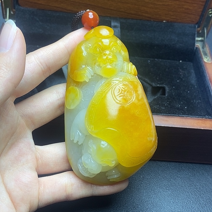 和田玉挂件未镶嵌心**足N