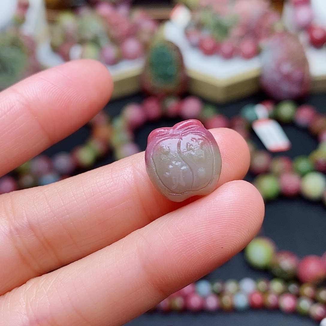 玛瑙/玉髓珠宝奇石未镶嵌盐源玛瑙定制
