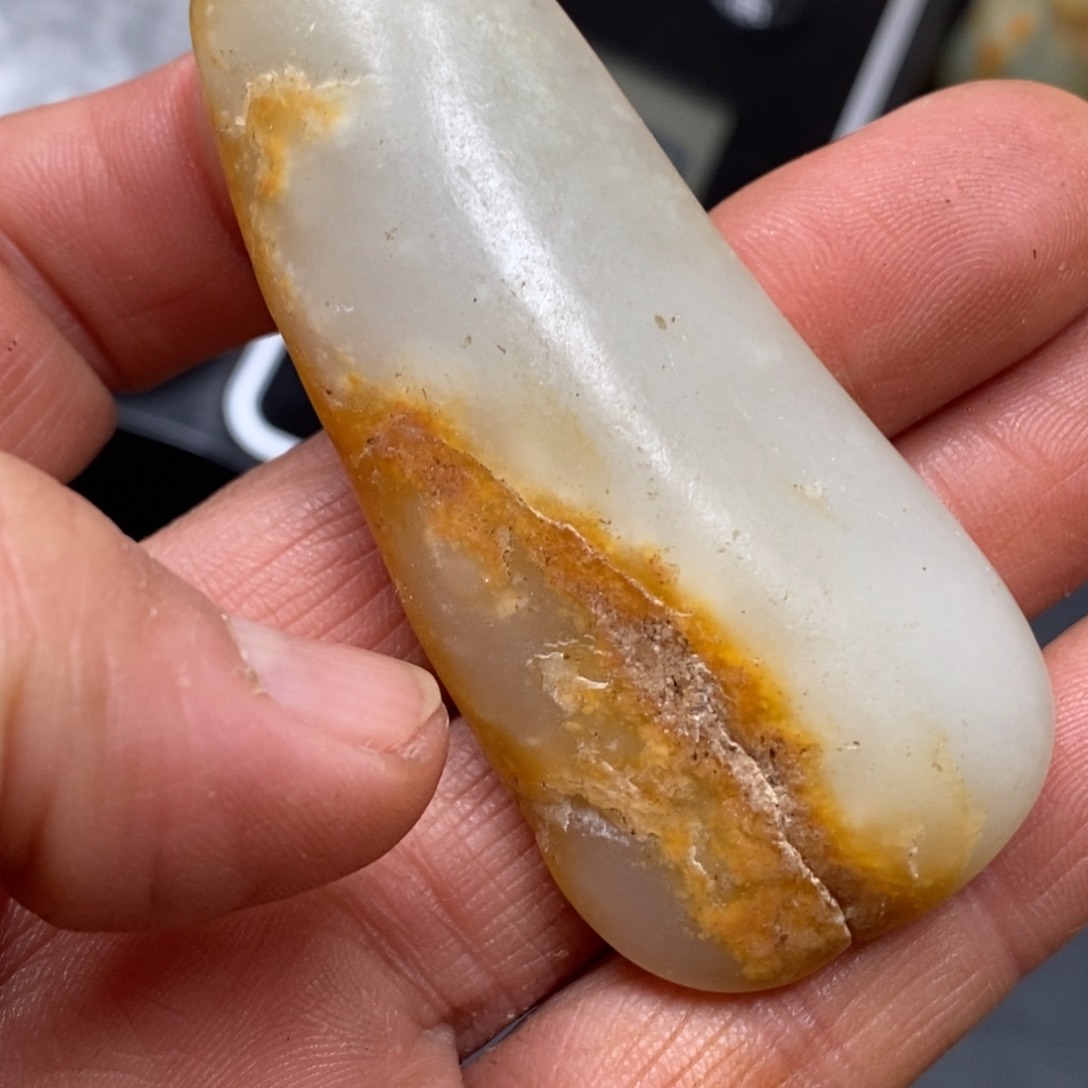 和田玉（糖玉）挂件未镶嵌