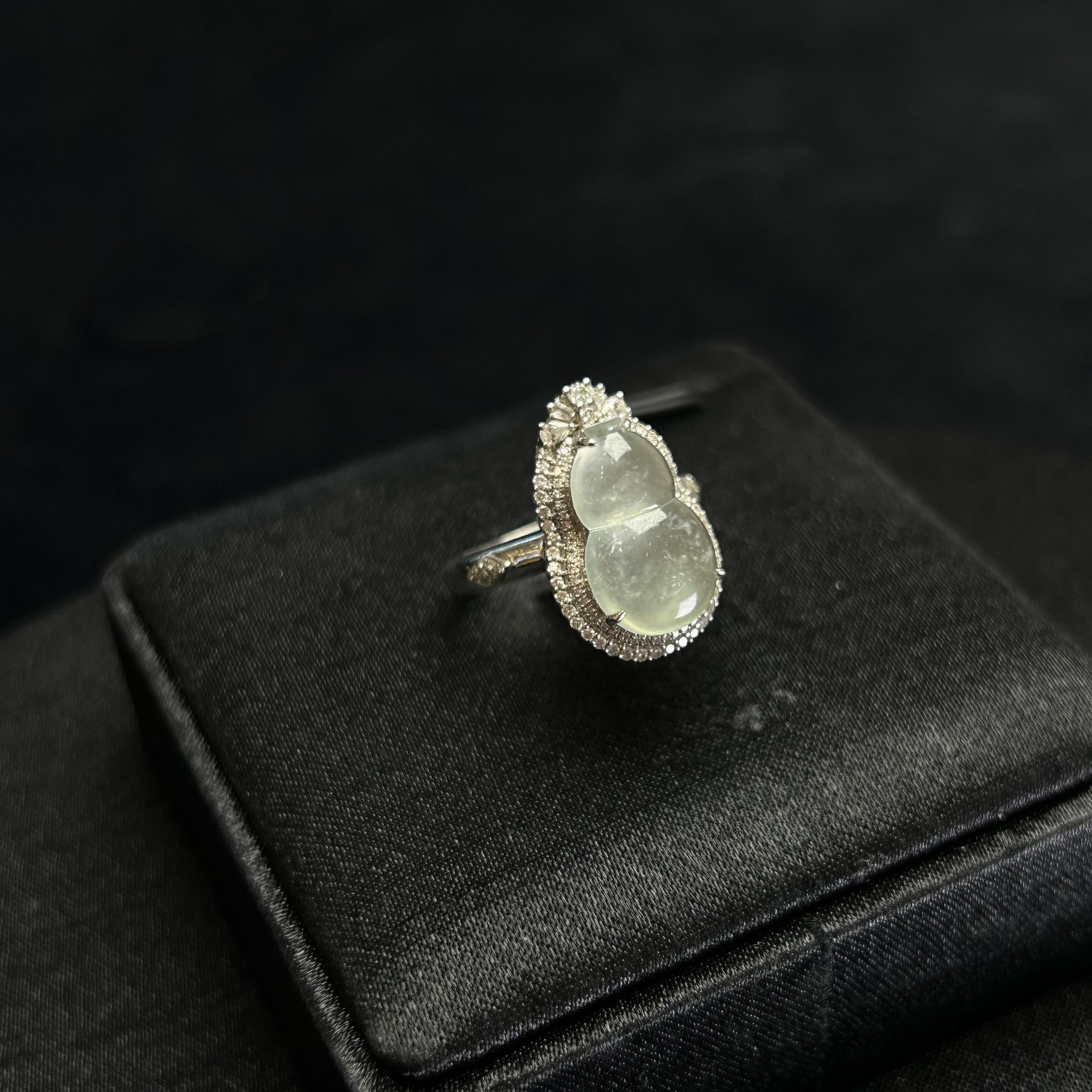 白冰葫芦戒指19.3-12.0-3.6