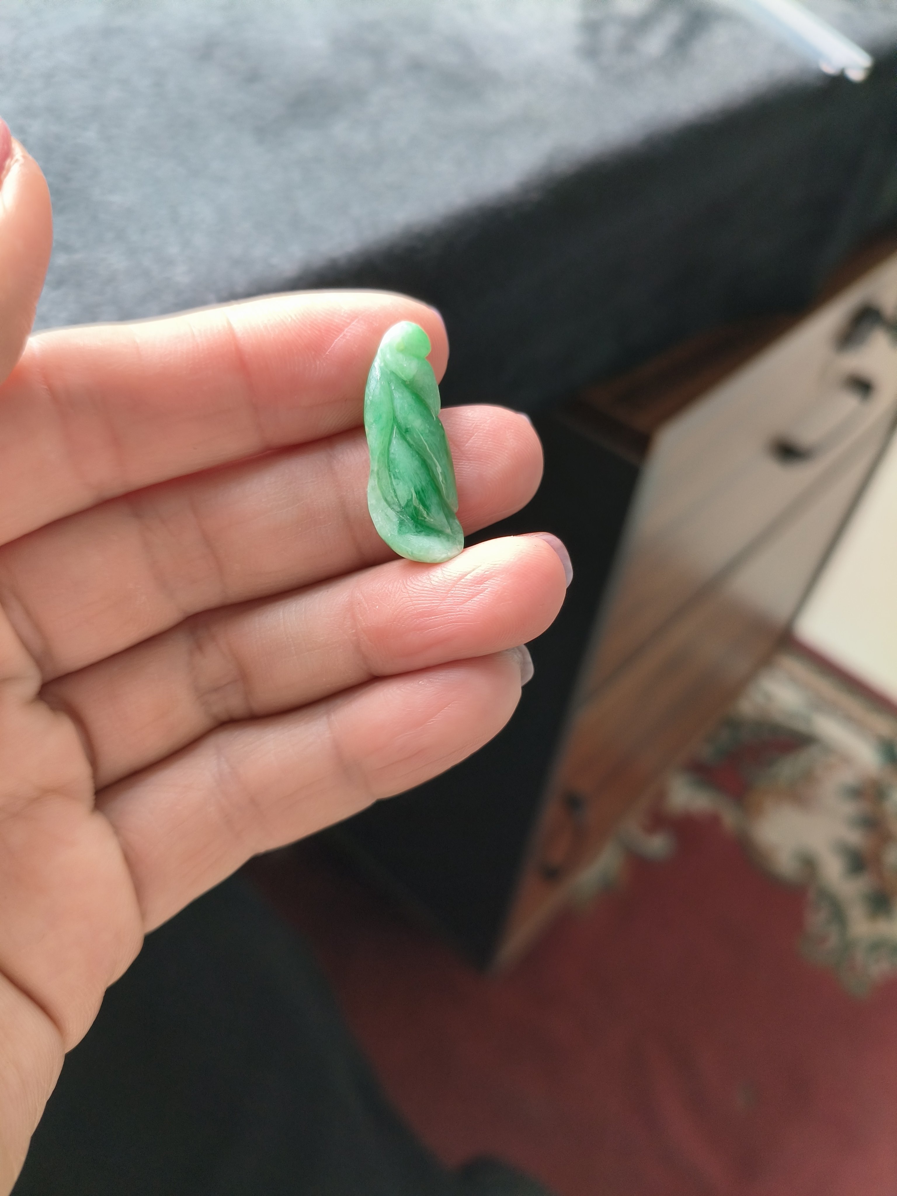 天然缅甸翡翠A货私人定制纯手工设计雕刻