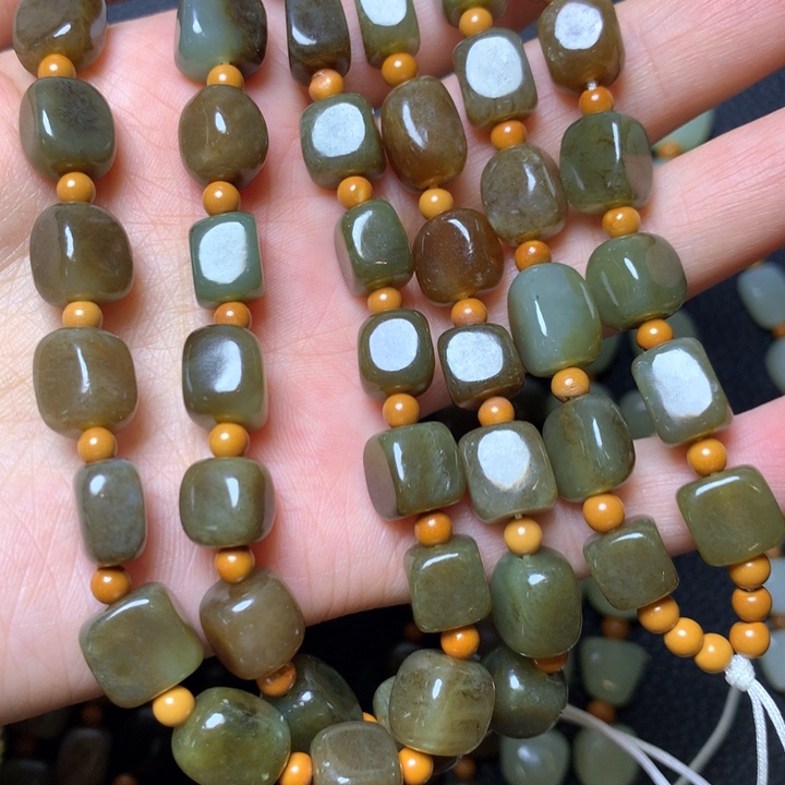 【闪购商品】和田玉颈饰未镶嵌