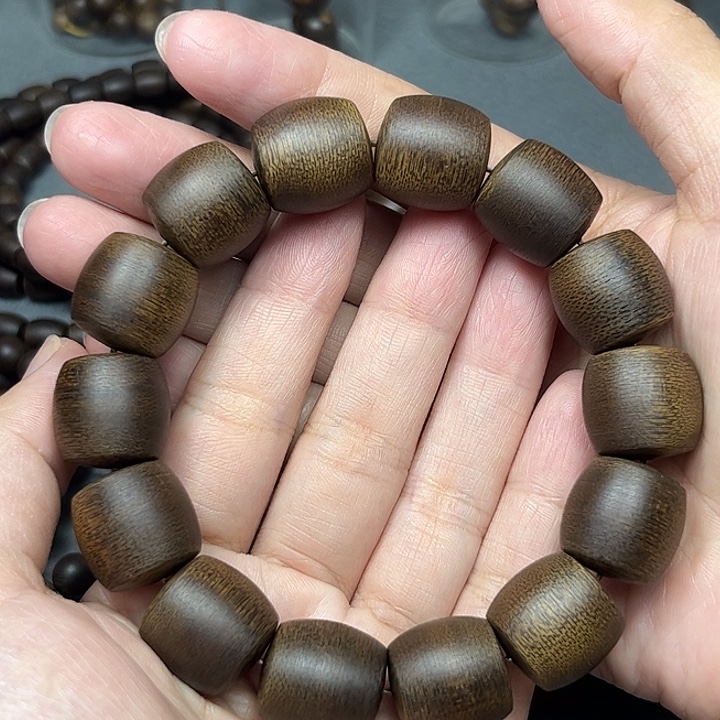 沉香沉香碎屑白棋玉化1.6