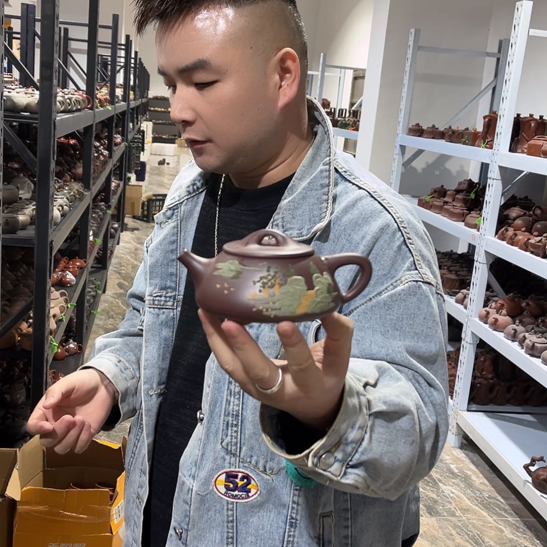 茶壶紫砂llllkukkafooo