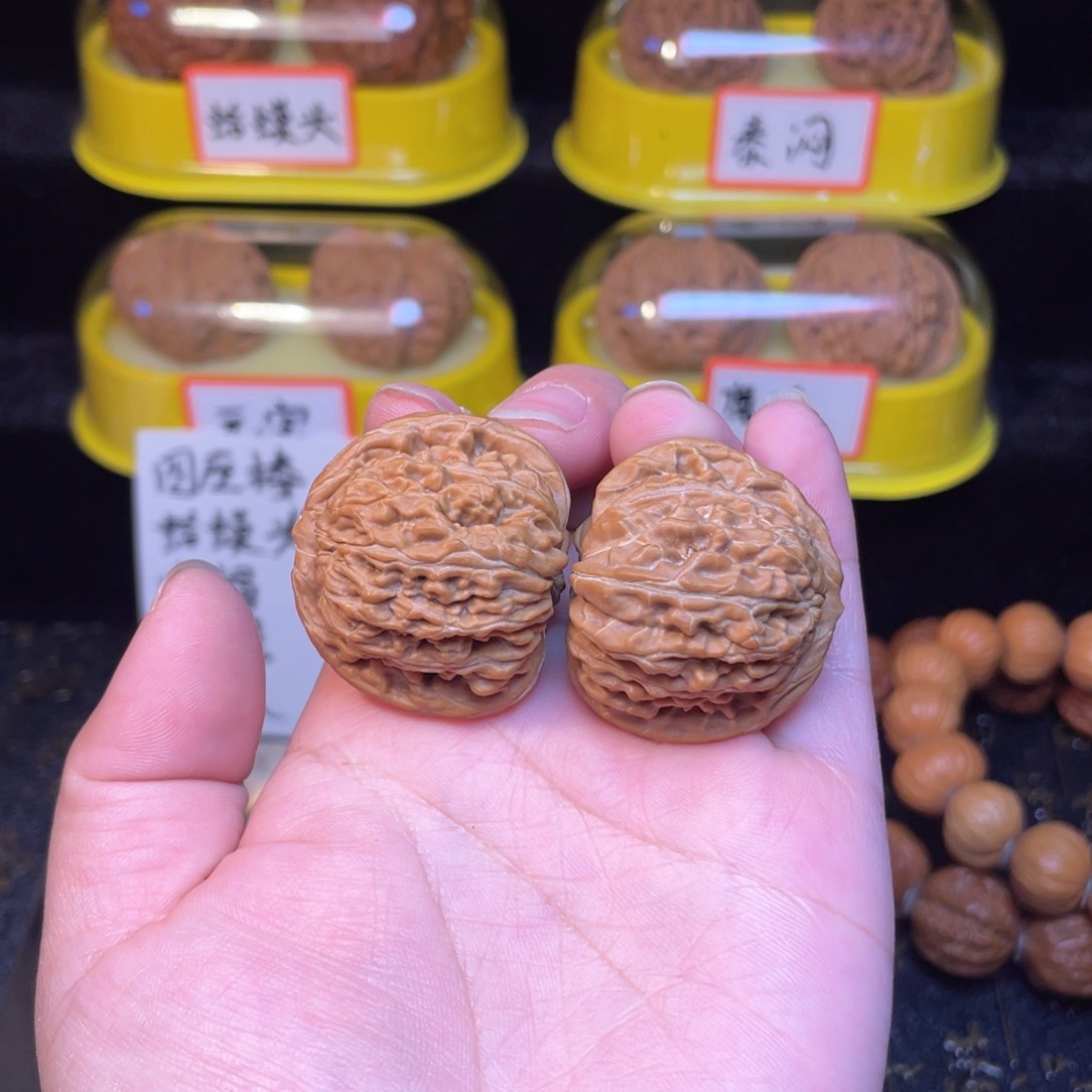 文玩核桃把件四座楼34尺